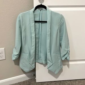 Charlotte Russe mint ruched sleeve blazer medium